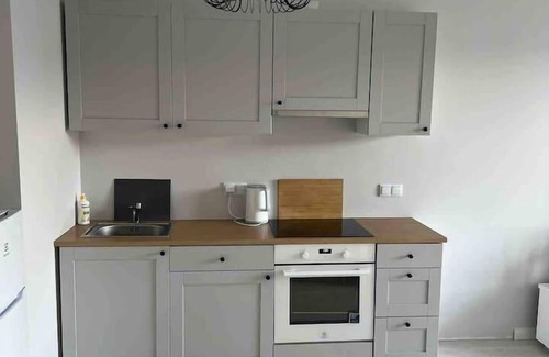 Rembertow Apartamento | 1-Bed Top Floor Apartment in Warszawa