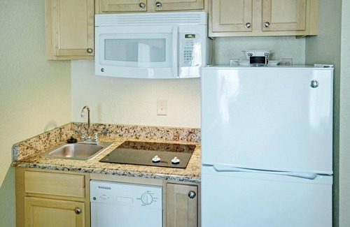 Kissimmee Complejo | 1 Bedroom/1 Bath Suite Just 10 Mins from Disney World!