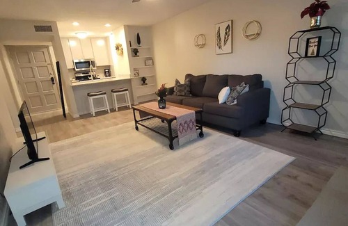 Ederville Condominio | 1 Bedroom/ 1 Bath Updated Fort Worth Retreat