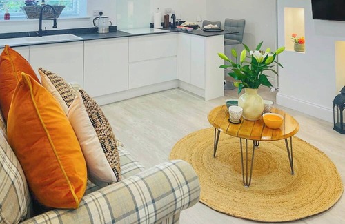 Tweedmouth Cabaña | 1 bedroom accommodation in Berwick-upon-Tweed