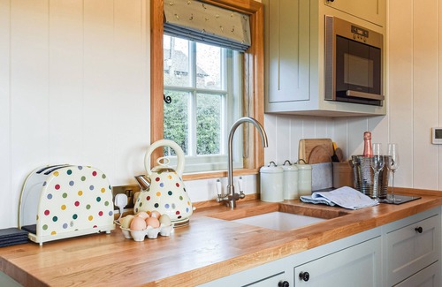 Braunston Cabaña | 1 bedroom accommodation in Little Braunston
