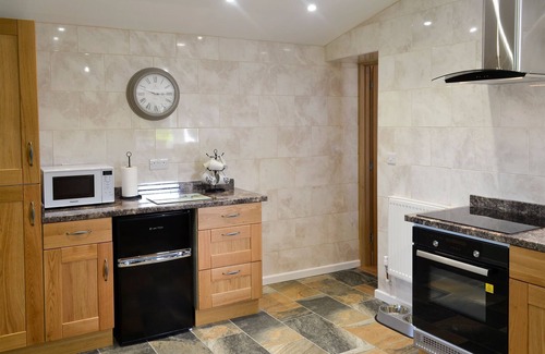 Llanerchymedd Cabaña | Alojamiento de 1 habitaciones en Carmel, near Llangefni