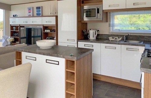 Tan-y-groes Chalet De Esquí | Alojamiento de 2 habitaciones en Tresaith Beach, Cardigan, Ceredigion