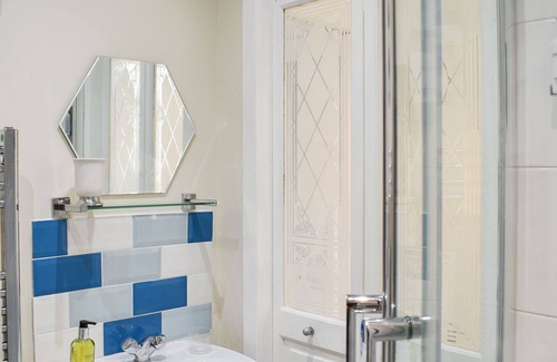 Hoylandswaine Cabaña | 1 bedroom accommodation in Thurlstone