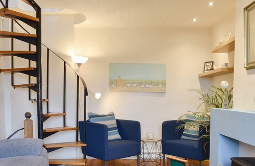 Hoylandswaine Cabaña | 1 bedroom accommodation in Thurlstone