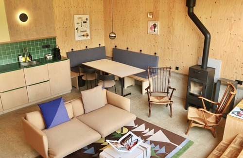 Nieuw-West Cabina | 1 bedroom accommodation in Amsterdam