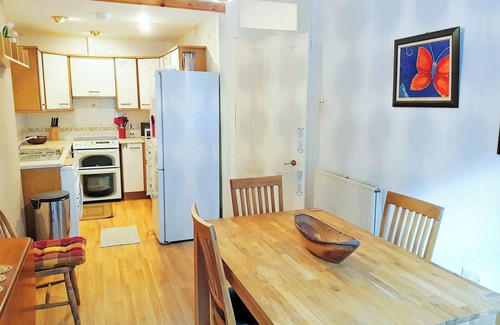 Rothesay Cabaña | 1 bedroom accommodation in Rothesay, Isle of Bute
