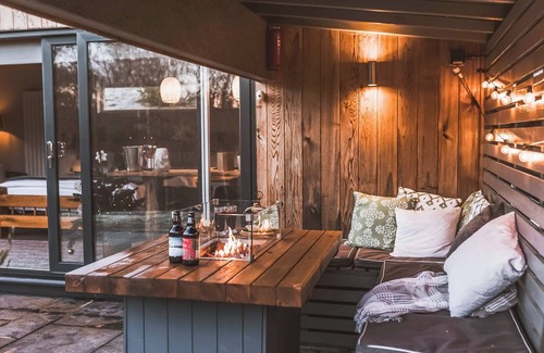 Mochdre Chalet De Esquí | Alojamiento de 1 habitaciones en Mochdre, Newtown