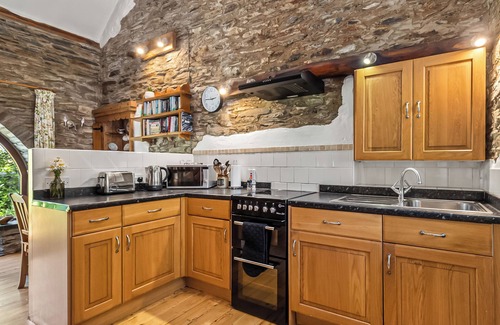 Whitland Cabaña | Alojamiento de 1 habitaciones en Llanglydwen, near Narberth