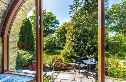 Whitland Cabaña | Alojamiento de 1 habitaciones en Llanglydwen, near Narberth