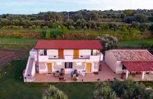 Zambrone Apartamento | Alojamiento de 1 habitaciones en ZAMBRONE