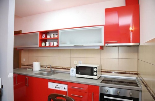 Vrnjacka Banja Apartamento | 1-bedroom apartment in tranquil Vrnjačka Banja with AC, WiFi
