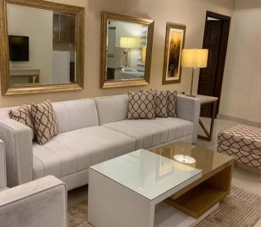 Bahria Town Apartamento | 1 Bedroom Apartment Designer Furnished Diamount-10