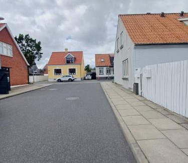 Frederikshavn Apartamento | 1 Bedroom Apartment In Frederikshavn City With Free Parking