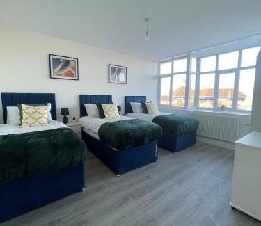 Flitwick Apartamento | 1 Bedroom Apartment - Flitwick - Contractor Friendly - Tourist Ready - Full Kitchen - WiFi - Smart TV - Sofa Bed - FREE Parking - Ideal for Short or Long Stays