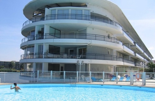 La Rochelle City Centre Apartamento | 1-bedroom apartment, south-facing terrace, swimming pool, parking space