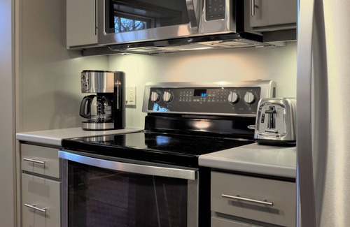 Goderich Apartamento | Apartamento de 1 dormitorio en Heritage Home bellamente renovado (apt 2)