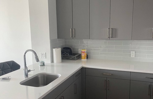 Secaucus Apartamento | 1-bedroom apartment in Secaucus with office space WiFi, fitness room, AC