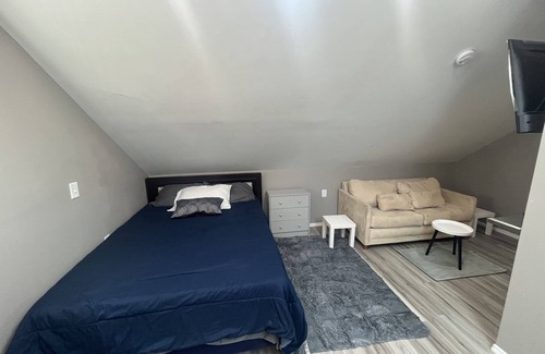 Hillside Apartamento | 1 bedroom Apartment near Airport