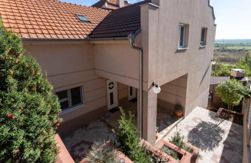 Surcin Apartamento | 1-bedroom apartment near airport
