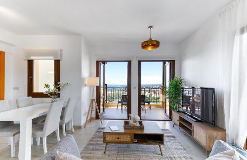 Aphrodite Hills Apartamento | 1 bedroom Apartment Pyrgos with beautiful sea and sunset views, Aphrodite Hills Resort