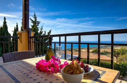 Aphrodite Hills Apartamento | 1 bedroom Apartment Pyrgos with beautiful sea and sunset views, Aphrodite Hills Resort