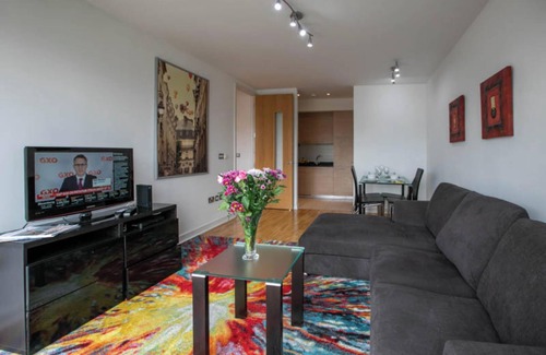 Grand Canal Dock Apartamento | 1 Bedroom Apartment With Balcony In Docklands