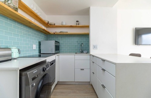 Schotsche Kloof Apartamento | 1 Bedroom Apartment, The Centurion, Seapoint, Cape Town, South Africa