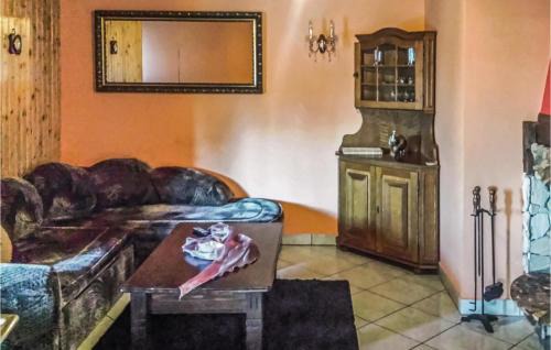 Objazda Apartamento | 1 Bedroom Awesome Apartment In Retowo 4