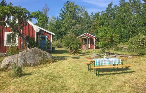 Rockneby Casa | 1 Bedroom Awesome Home In Rockneby