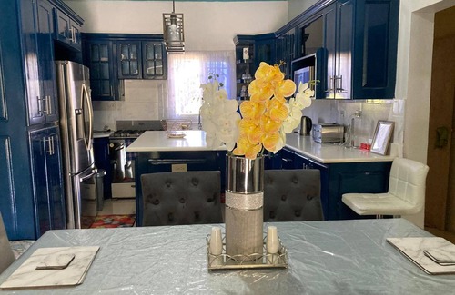 Porus Casa | 1 Bedroom Blissful Retreat - A/C & Private Garden
