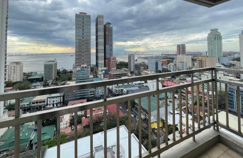 Barangay 670 Apartamento | 1 Bedroom Bayview Condo near SLMEC & US Embassy
