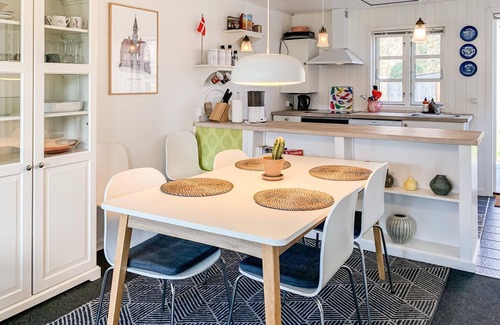 Lyngsbæk Strand Casa | Hermosa casa de 1 dormitorio en.