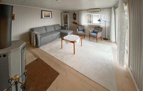 Uddevalla Municipality Casa | 1 Bedroom Beautiful Home In Uddevalla