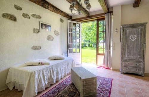 Sonnac Cama Y Desayuno | 1 bedroom bed & breakfast in sonnac