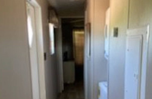 Henrietta Casa | 1 bedroom cabin by Kataluma Nightly Rentals