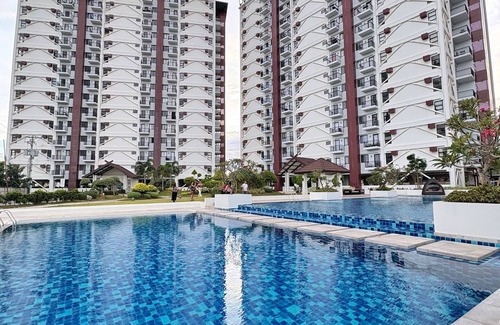 Basak Condominio | 1 bedroom condo living room and kitchen sleeps 4 EARLY CHECK IN -LATE CHECK OUT