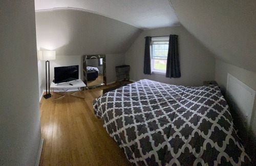 Des Plaines Condominio | 1 bedroom condo Ohare pet friendly