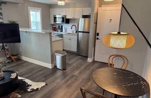 Country Club Plaza Area Apartamento | 1 Bedroom Condo on the Plaza 41
