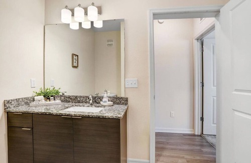 Port Tampa City Apartamento | 1 Bedroom Condo /Resort Style - Free Wifi