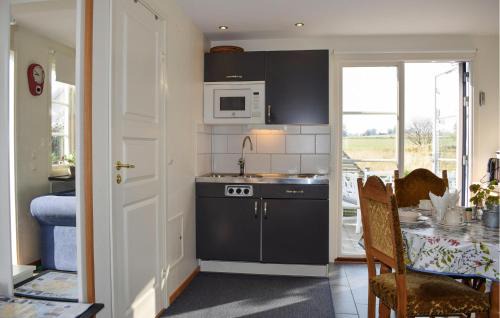Brantevik Apartamento | 1 Bedroom Cozy Apartment In Brantevik