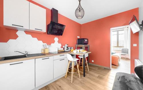 Melrand Apartamento | 1 Bedroom Cozy Apartment In Melrand