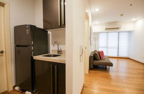Downtown Apartamento | Deluxe de 1 dormitorio en Makati @ Milano 1603