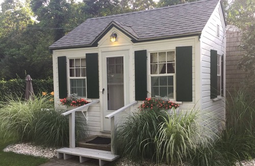 South Yarmouth Cabaña | 1 bedroom "Doll house"