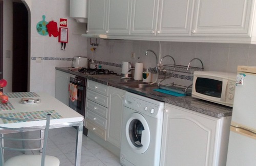 Alvor Apartamento | Dúplex de 1 habitación con balcón y vista al mar (5-10 minutos desde la playa)
