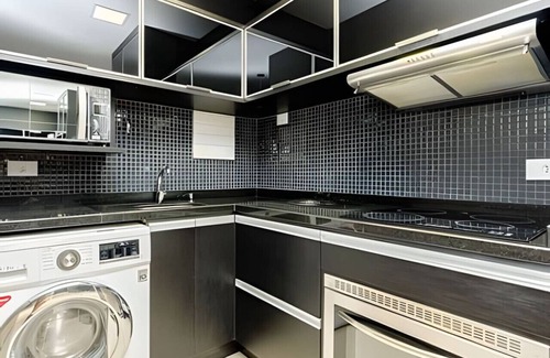 Matriz Apartamento | 1 bedroom elegant and planned lifespace Curitiba.