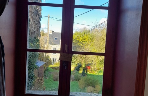 La Vicomte-sur-Rance Cama Y Desayuno | 1 Bedroom Bed & breakfast in La VicomtÃ© sur Rance