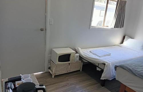 Kawaha Point Chalet De Esquí | 1 Bedroom garden chalet, 7B Salisbury Road, Rotorua
