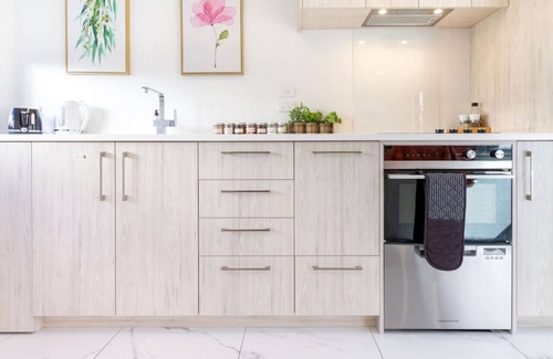 Riccarton Casa | 1 Bedroom Gem with Hagley Park at your Doorstep
