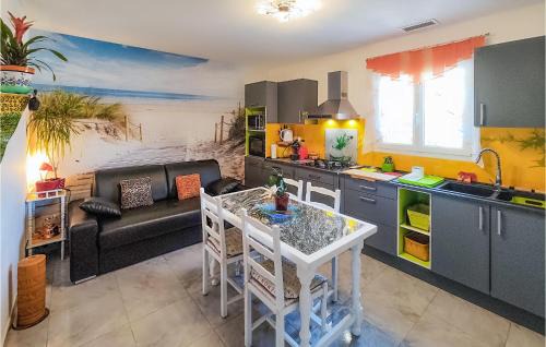Capestang Casa | 1 Bedroom Gorgeous Home In Capestang